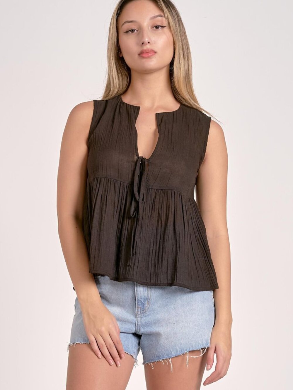 NWT Sensea Sleeveless Tie-Front Top in Black / S